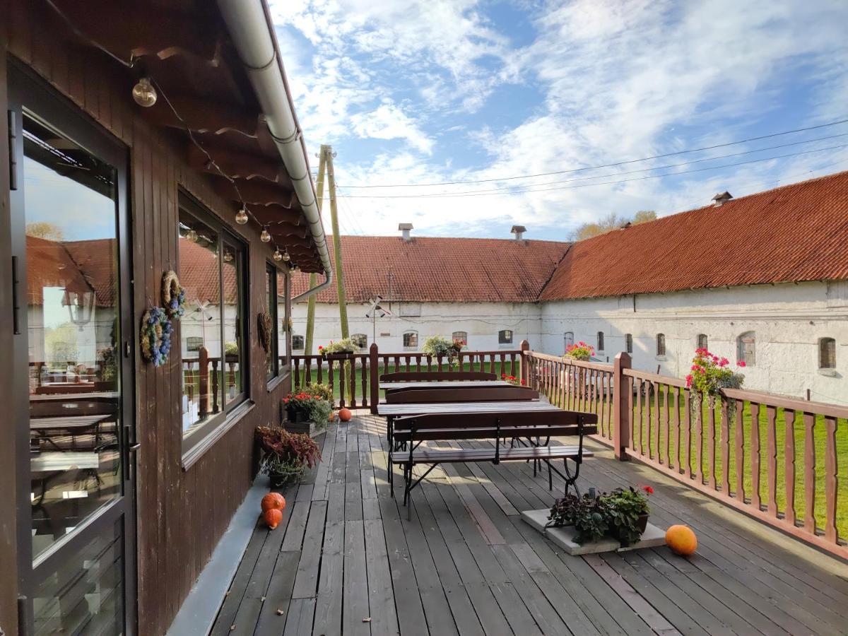 Folwark Luknajno Nad Jeziorem Sniardwy Gospoda Dziedzictwo Kulinarne Warmia-Mazury Миколайки Экстерьер фото